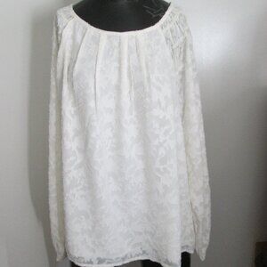 Wonderly embroidered floral lace overlay blouse